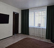 Двухэтажный дом на Слободке.