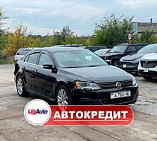 Volkswagen Jetta (Доступен в Автокредит)