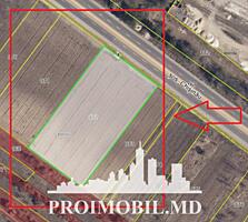 S pre vânzare se oferă teren cu destinație agricolă, situat în ...