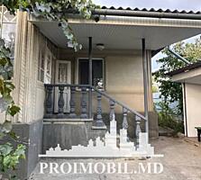 Vă propunem spre vânzare această casă în Ialoveni, sat. Suruceni cu ..