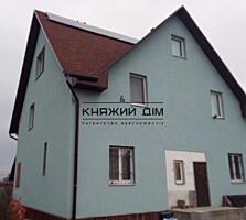 240 м. кв. є скважина, сонячні панелі, сад приблизно 680 фруктових ...