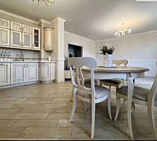 Продаётся трёхкомнатная квартира. Днепровский район, улица Окипной ...