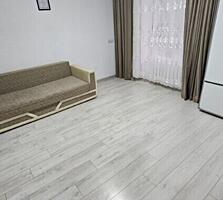 Продаётся 1 комнатная квартира на 8 квартале