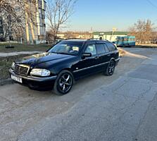 Продам авто газ метан. 2.0 бензин. Механика. Мерседес w202