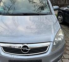 СВЕЖЕПРИГНАНА ИЗ ГЕРМАНИИ! ЗАВОДСКОЙ ГАЗ метан! 2006 год! 7 мест!