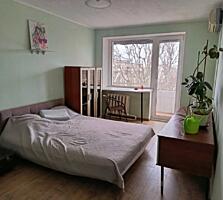 Продам 2-комн. 9/9 пр. Глушко/ Королёва