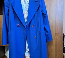 Верхняя одежда на весну, осень размер - 46