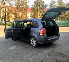 Продаётся OPEL ZAFIRA