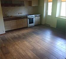 Большая ДВУХСТОРОННЯЯ квартира в Одессе на Таирова,