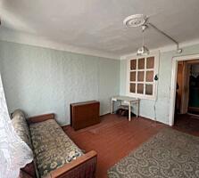 Центр, возле ДК им. Ткаченко