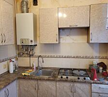 Продам 2кв. 47кв. м., АГВ, вул. Пушкінська/ Успенська