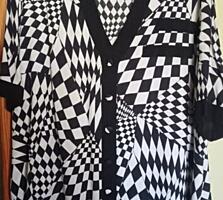 Женские блузы- рубашки немецкий 40/44р-р (46/50), приличные.