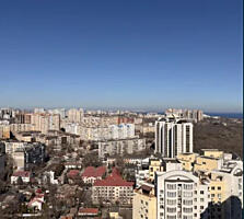 Продам квартиру 120 кв. м., 26/26, новый дом, жк Акрополь-3.