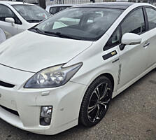 Продам Тойота Приус 30, белый перламутр, в максимальной комплектации