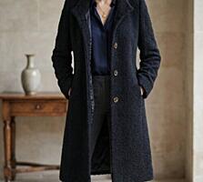 Продам пальто 44-46 размер.