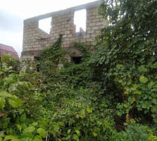 Продается дачный участок (6 соток) с недостроенной 2-этажной дачей