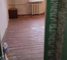 Я продаю свою однокомнатную квартиру на улице Карла Либкнехта в центре