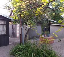 Предлагается к продаже участок  в центре Великодолинского. Можно ...