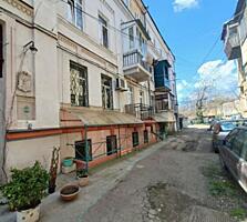 Продажа 3-х комнатную в малой коммуне, рядом центр,Привоз,сквер.