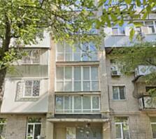 Четырехкомнатная квартира на Фонтане..