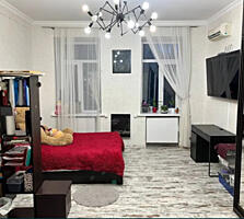 Лродам 2х комнатную квартиру в центре, уютная, светлая, с мебелью и .