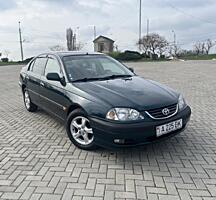 Toyota Avensis t22 2000 года
