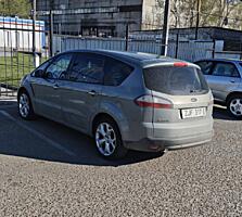 Продам форд S- MAX 2008 года выпуска покупалась в Италии
