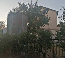 В продаже земельный участок под садоводство. На участке есть ...