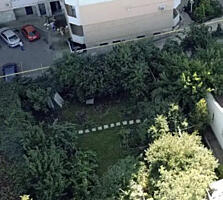 Продам 5 соток земли в Аркадии.