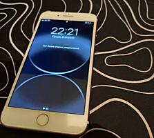 Продам iPhone 7 +