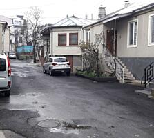 Apartament cu 4 camere, Centru.