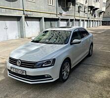 Отличный Автомобиль! Хорошая комплектация! Пишите можно на обмен.