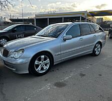 Продам Мерседес Mercedes w203 дизель 2.2