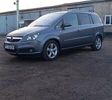 Opel Zafira B - 2006 год заводской метан