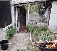 Продаётся курень на воде с участком на суше под застройку. Проведена .