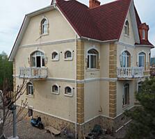 Вилла в первой линии у моря в элитном поселке Совиньон