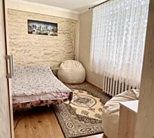 В Продаже 2-ком кв-ра 7/9-ти. эт. р-н магаз. Клио (Варница) Торг