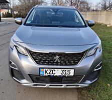 Peugeot 5008 1.2 PureTech бензин Crossway 2019 год