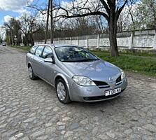 Nissan Primera 2003.