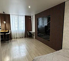 Продам квартиру - студию 34 кв. м., 10/13, новый дом, жк Новая Европа.