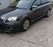 Продам отличный Авенсис 2007 год