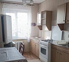 Предлагается к продаже просторная трехкомнатная квартира общей ...