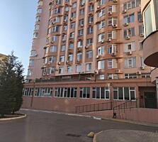 Продается просторная и светлая двухкомнатная квартира в новом доме с .