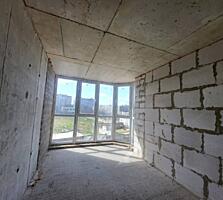 Предлагается к продаже просторная и светлая однокомнатная квартира в .