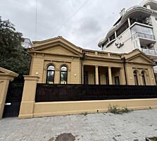 Предлагается к продаже просторный капитальный дом общей площадью 394 .