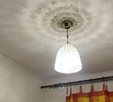 Продается комната в коммунальной квартире на 2 этаже 5-этажного дома. 