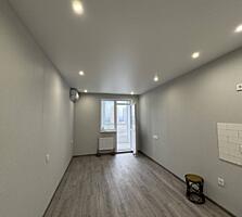 В продаже студия с ремонтом в жилом комплексе Акварель 2 на Таирова. .