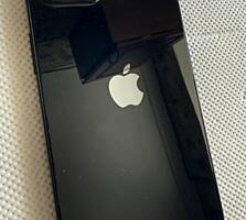 Продаю iPhone 13