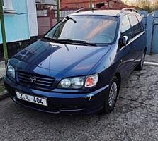 Продам авто Toyota Picnic