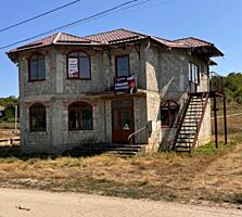 Casă nefinisată în Glinjeni Fălești 45000€ 